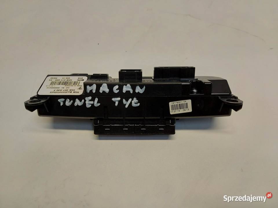 PORSCHE MACAN S 95B Panel grzania foteli tylnej dolnośląskie