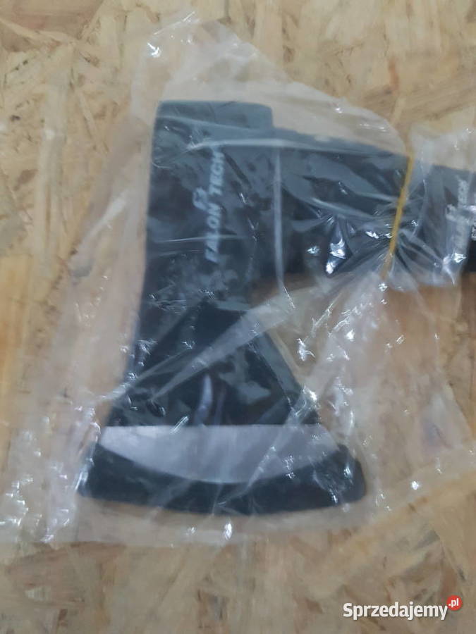 FALON TECH Siekiera fiber glass 600g do drewna Głogowa