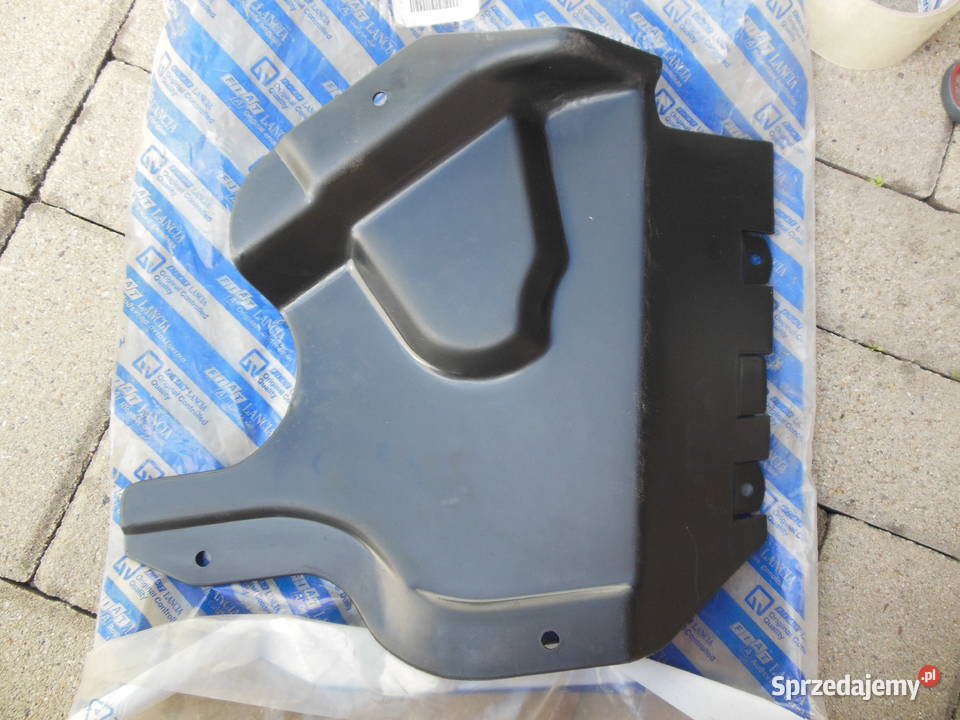 Osłona silnika Fiat Marea 9602 OE 46452320 osobowe Motoryzacja Kozy