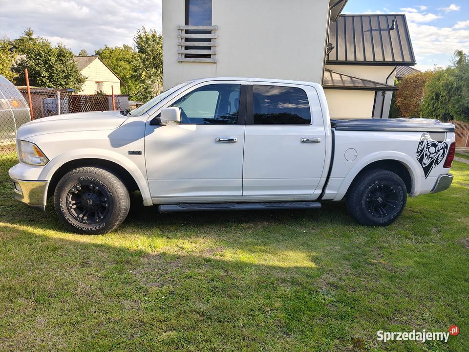 Zarejestrowany w Polsce Dodge ram 57 l LPG Urzędów