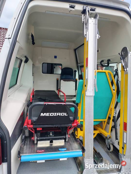 ambulans vw t6 Transporter Drągowina