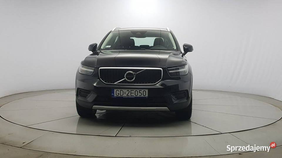 Volvo XC 40 T3 Momentum Pro Z Polskiego Salonu Warszawa