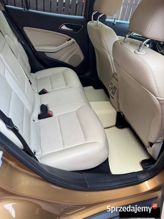 MercedesBenz GLA 20 Benzyna 250 4X4 211 2017r