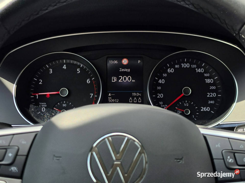 Volkswagen Passat 20 TSi 190 Business DSG Salon kujawsko-pomorskie Skępe