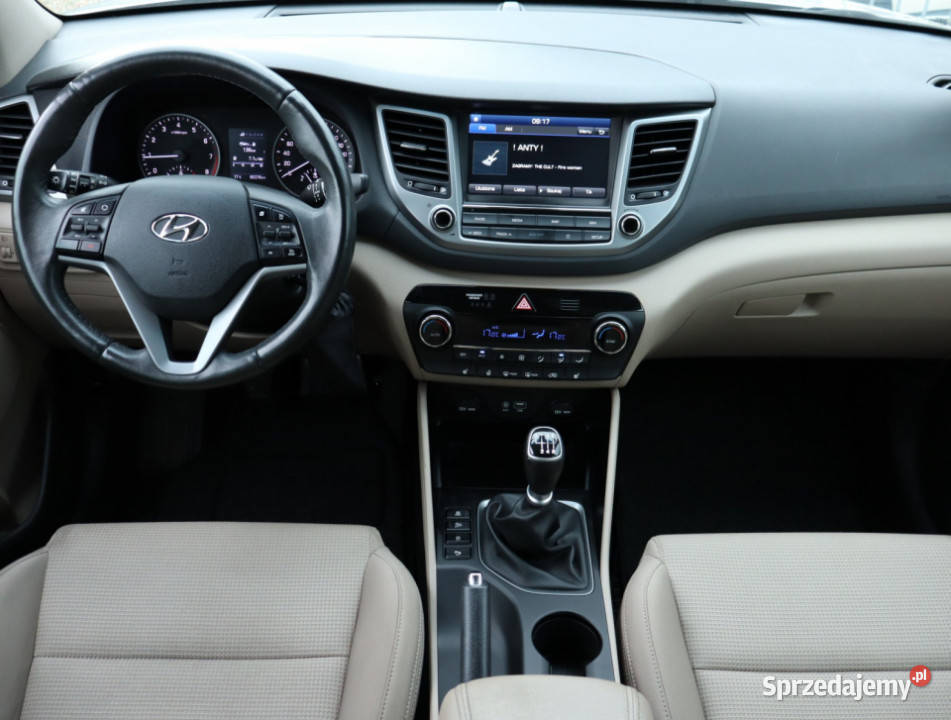 Hyundai Tucson 16 GDI przyciemniane szyby Tucson Piaseczno