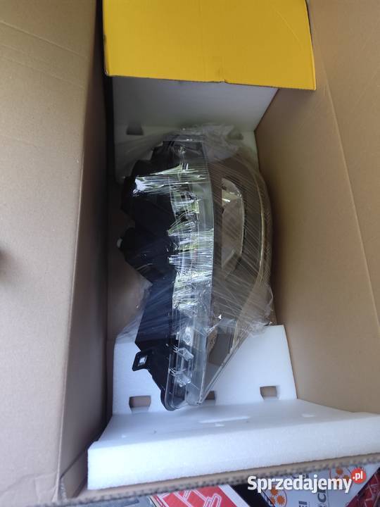 Reflektor Lampa Sprinter 906 Lift HELLA Gościeradów Ukazowy sprzedam