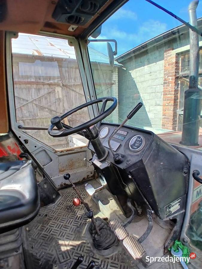 Sprzedam ciągnik Massey Ferguson 690 Massey Ferguson Tończa sprzedam