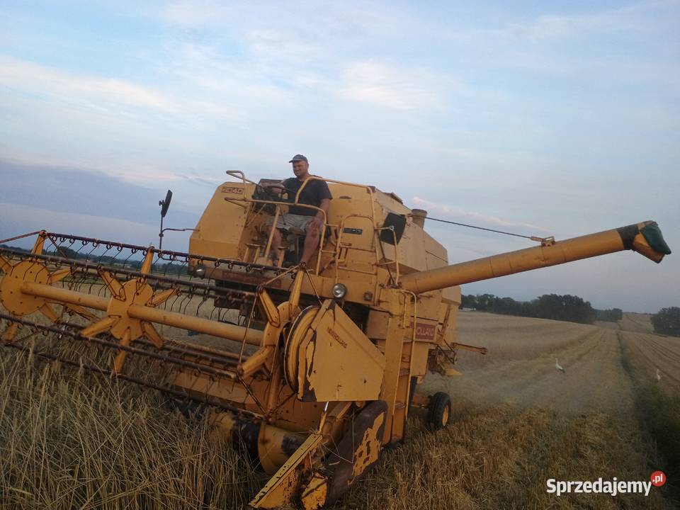 Holland 8040 Krzczonów-Wójtowstwo