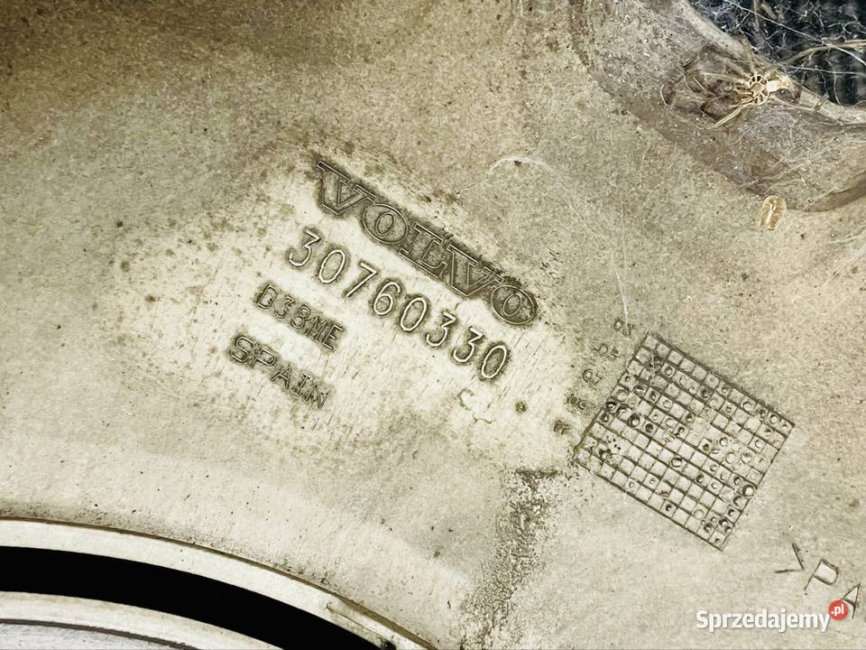 Oryginalne kołpaki VOLVO 17 komplet 4 30760330 Wola Zarczycka