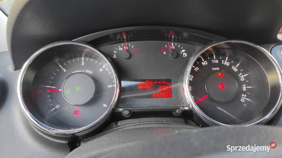 Peugeot 5008 2011 r 16 HDI klima sprawna 6 klimatyzacja Chodzież sprzedam