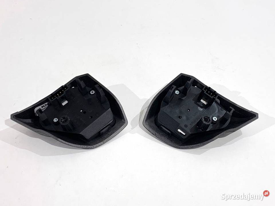 PRZEŁĄCZNIKI KIEROWNICY OPEL ASTRA H 13208858