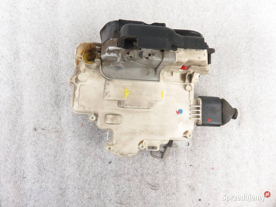 ZAMEK LEWY PRZEDNI AUDI A6 C6 4F1837015E Części samochodowe