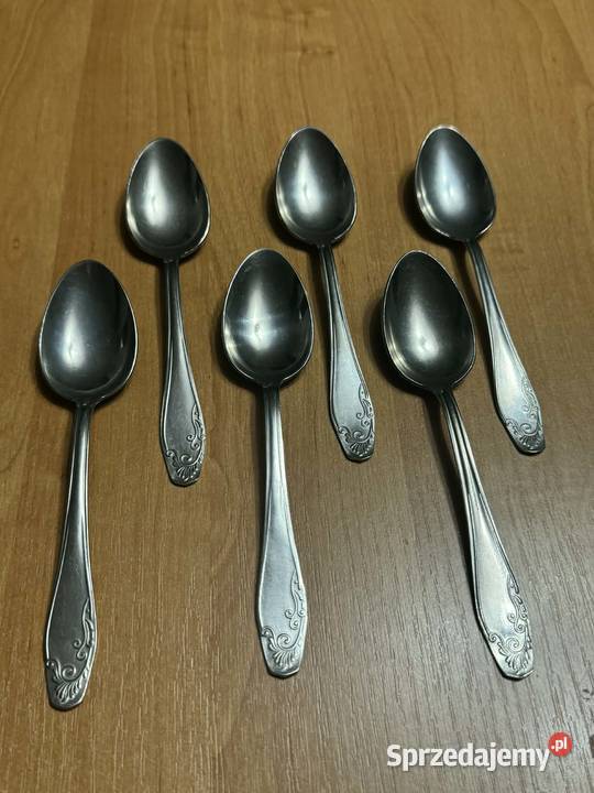 Łyżki stołowe