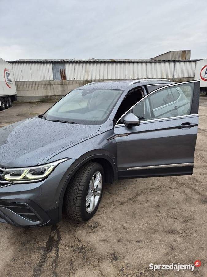 Tiguan allspace 20 tdi dsg top stan 150KM Jędrzejów