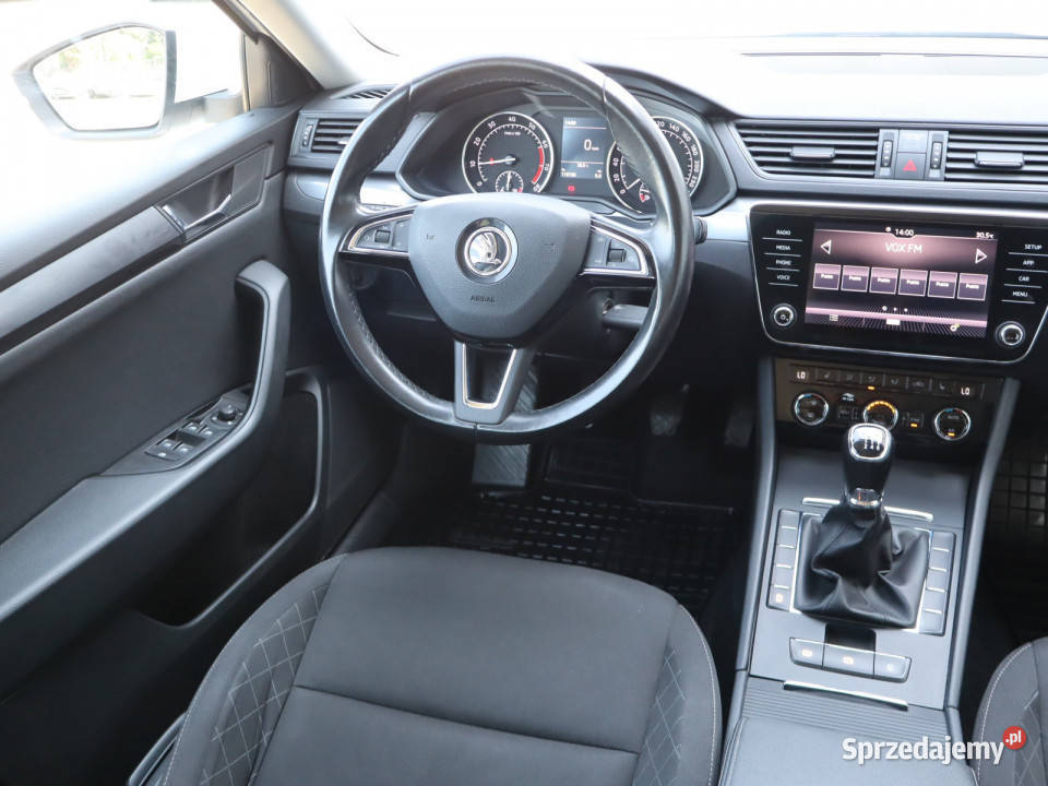Skoda Superb 15 TSI benzyna Katowice