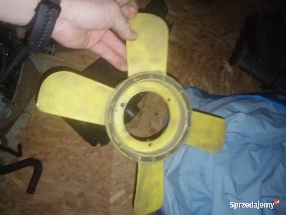 Fiat 125p 2 łapy silnika i pozostałe części do Domatówko sprzedam