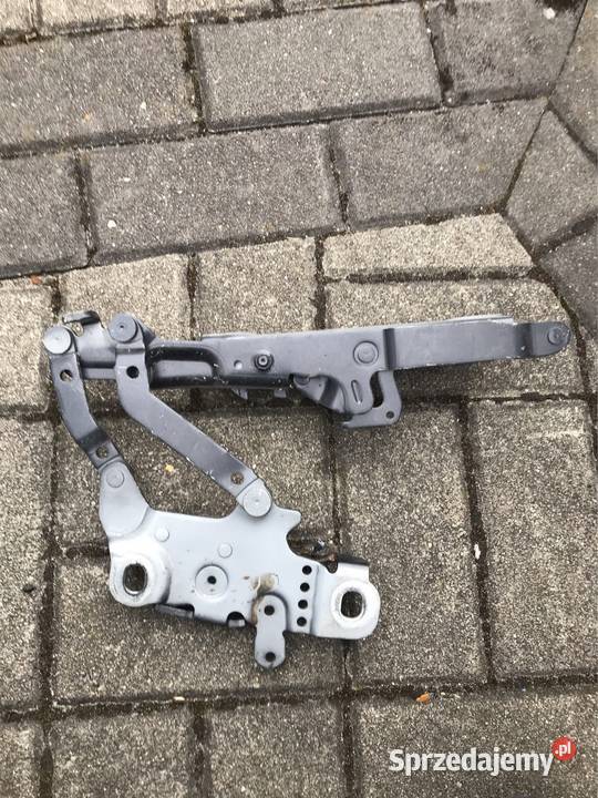 Zamek maski prawy bmw f30 f87 f31 13989610 Rok produkcji 2012 Bielsko-Biała