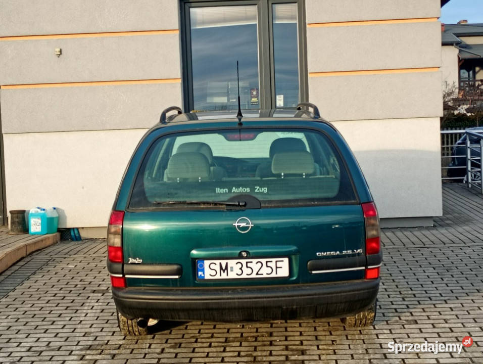 Opel Omega 25 v6 automat napęd tył welury B Zarejestrowany w Polsce śląskie Chełm Śląski
