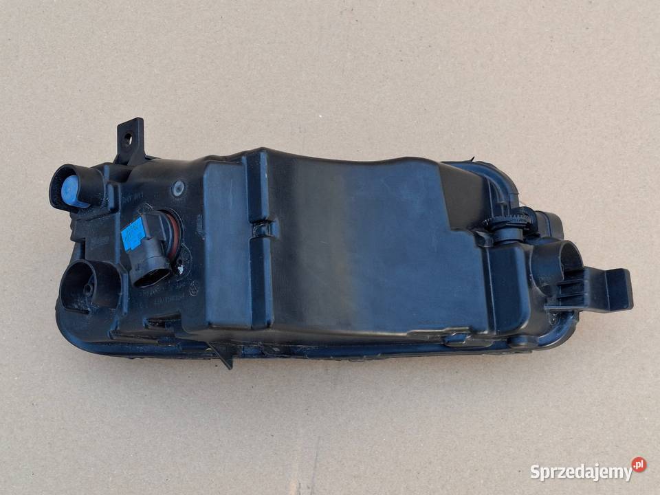 VW T6 LIFT T61 HALOGEN LEWY LAMPA PRZECIWMGIELNA Bieleń sprzedam