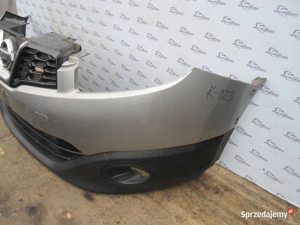 QASHQAI I J10 LIFT 11r zderzak przód osobowe sprzedam