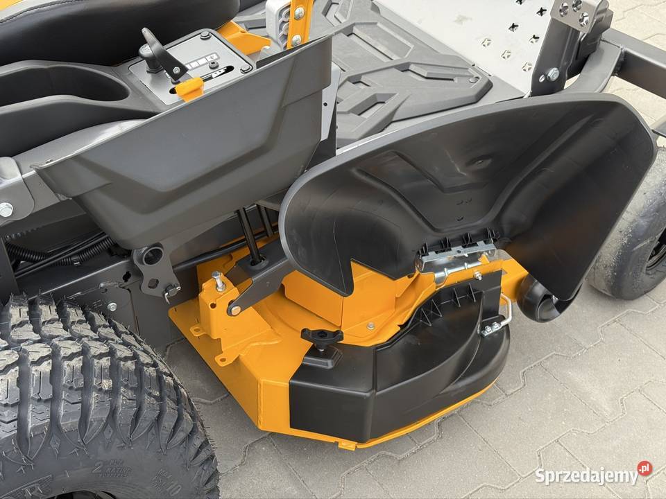 Cub Cadet Z2 127 Zero Turn 24 Kawasaki traktorek