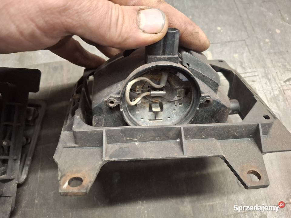 Halogeny bmw e30 ZKW Lampy przeciwmgielne wielkopolskie Włoszakowice