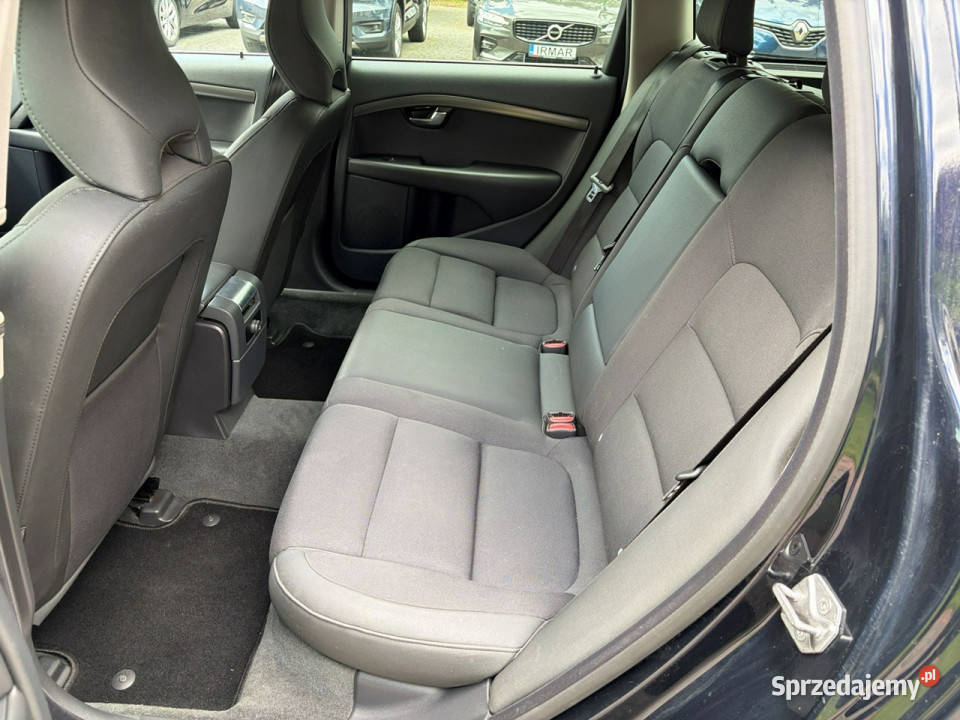 Volvo V70 20 D2 Xenony Podgrzewane fotele Lipówki