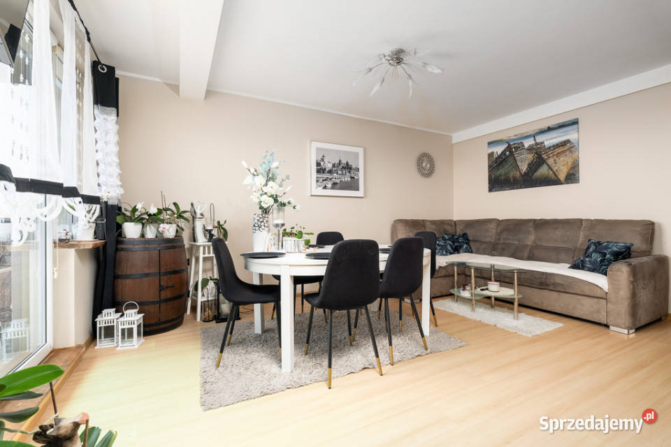 Dwupoziomowe mieszkanie 957 m 4 pokoje balkon Warzymice