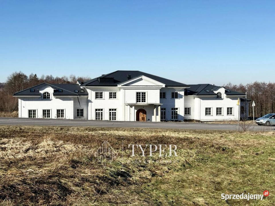 Lokal sprzedam 1754m2 Łękawka