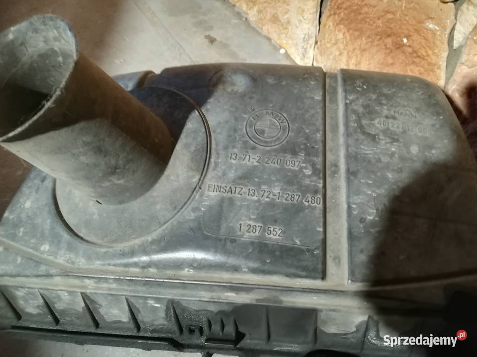 Obudowa filtra powietrza Bmw E28 E30 24TD dolnośląskie Lubin