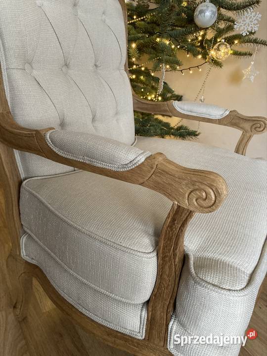 Fotel dębowy w ludwikowskim stylu