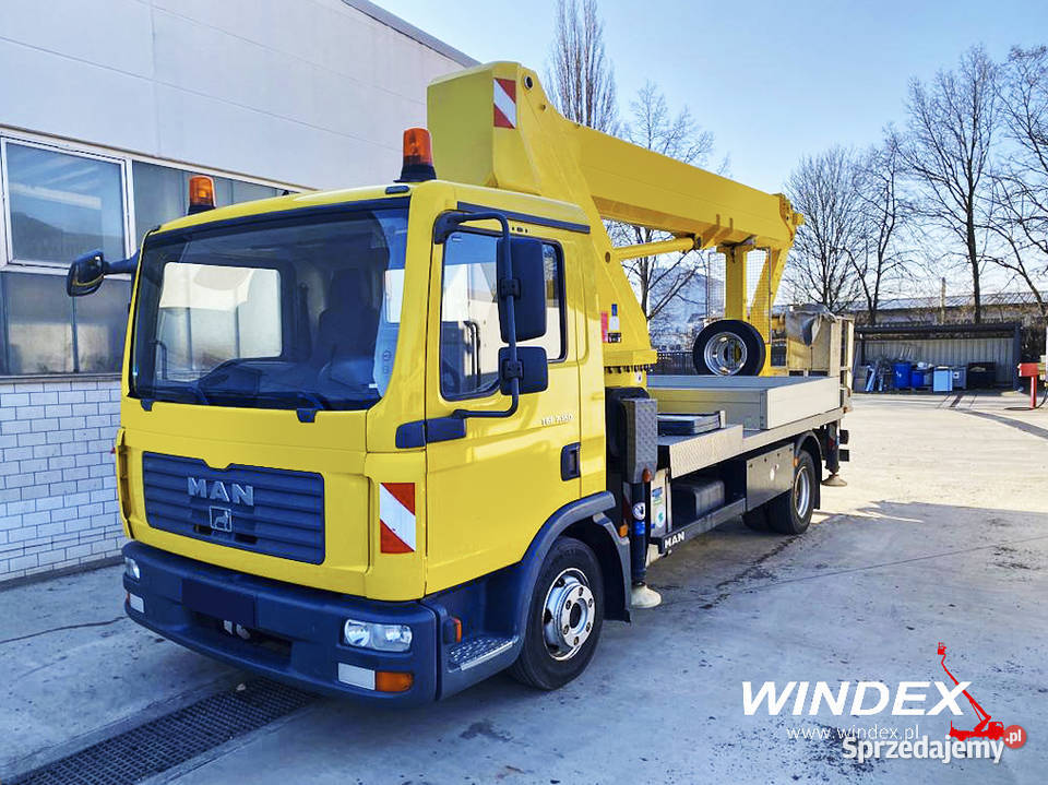 podnośnik koszowy Wumag WT 270	z gwarancją UDT pomorskie Chojnice sprzedam