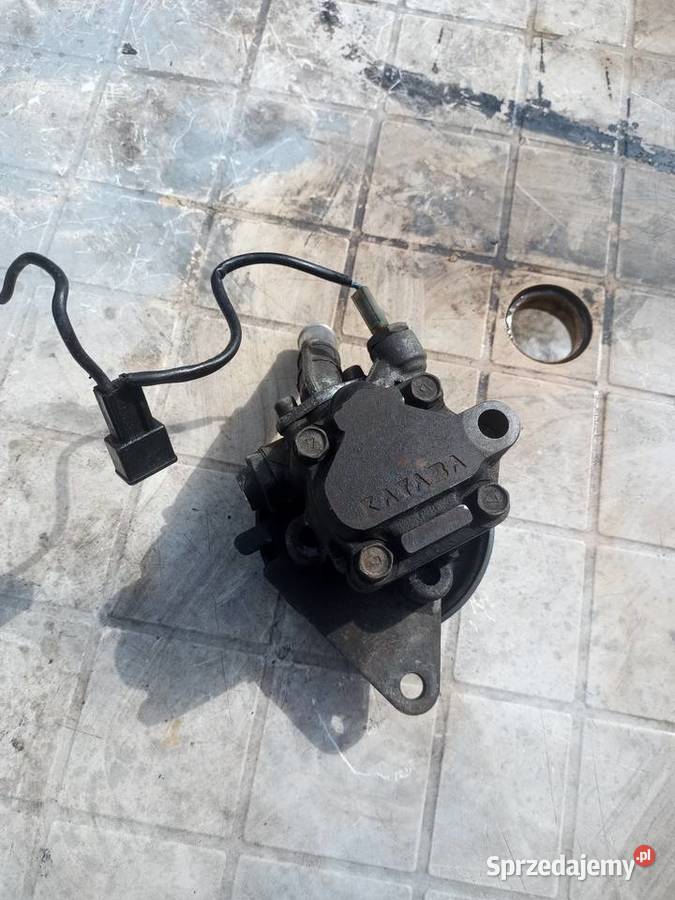 Pompa wspomagania Mazda 323C BA Sokółka