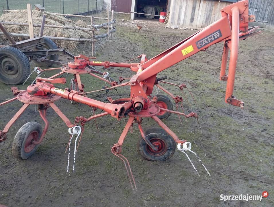 Przewracarka przetrząsarka do siana fahr Łagów