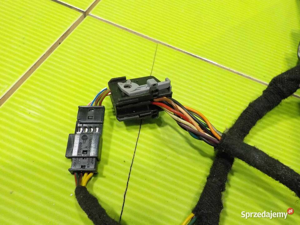 RANGE ROVER L322 04r lusterko prawe przod