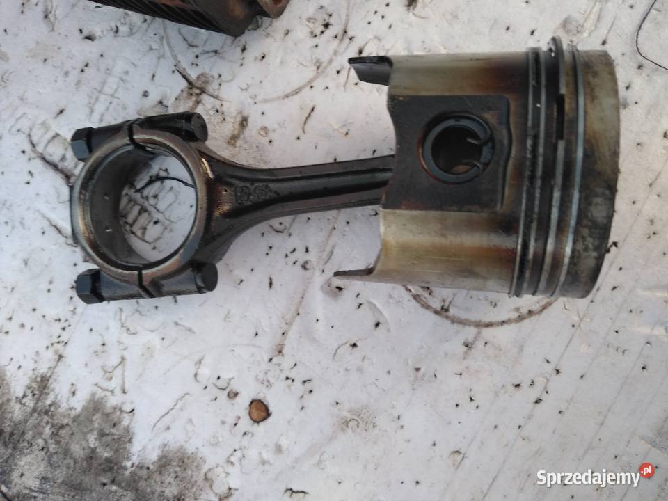 Fiat 126 cylinder tloki 650