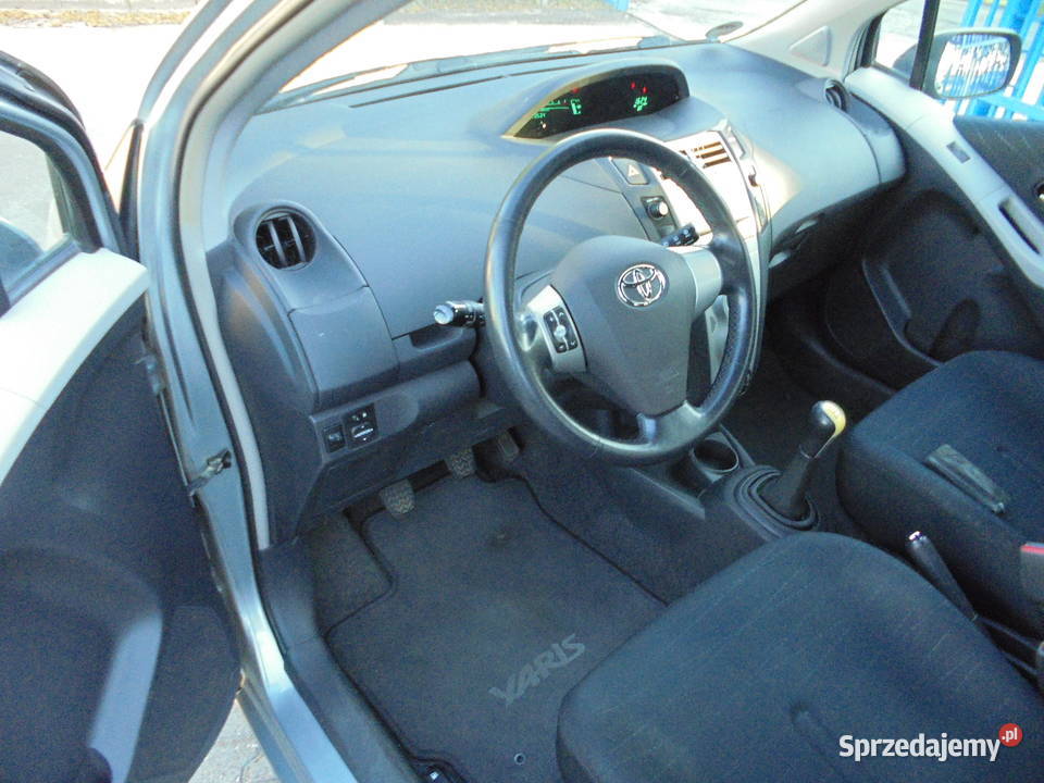 Toyota Yaris 13 VVTi Travel Bydgoszcz sprzedam