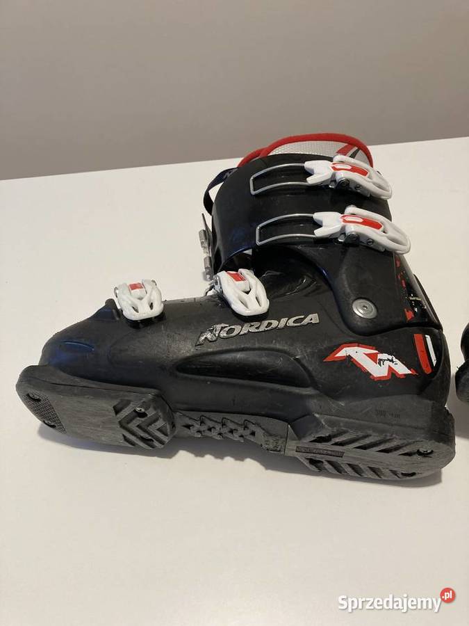 Buty narciarskie dziecimłodzieży NORDICA 265 i kujawsko-pomorskie Brodnica sprzedam