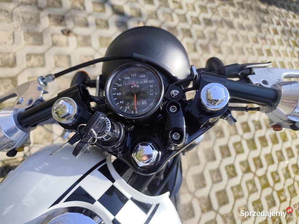 Honda 125 Custom cafe racer Kołbiel