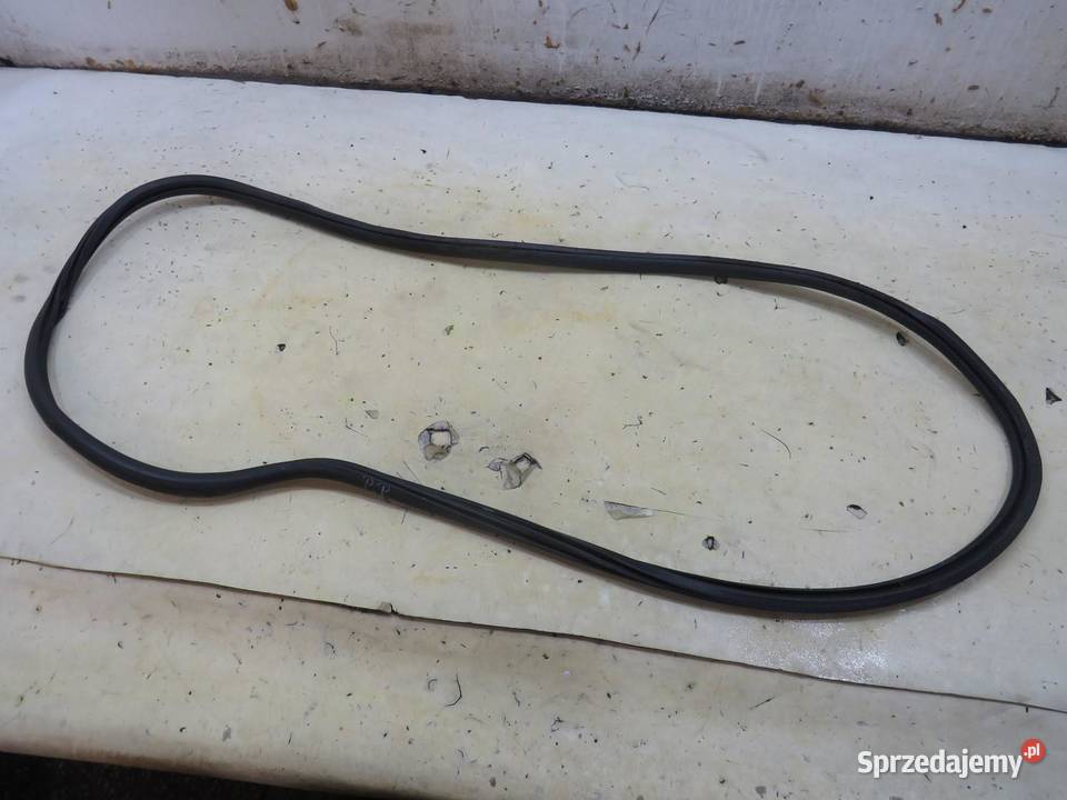 USZCZELKA DRZWI PRAWY PRZÓD PEUGEOT 308 T9