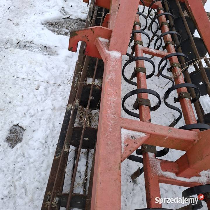 Agregat uprawowy 3m z wałem z przodu i ciężkim Wieluń