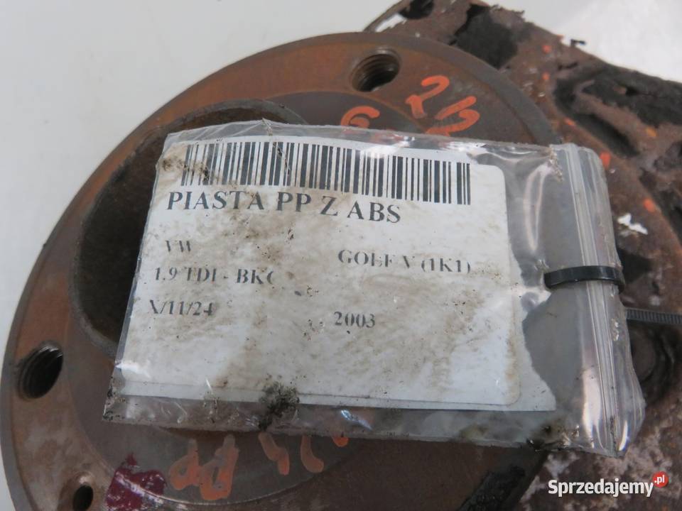 ZWROTNICA PIASTA PRZEDNIA PRAWA VW GOLF V 19 TDI sprzedam