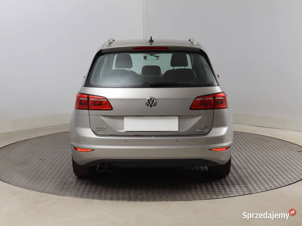 VW Golf Sportsvan 14 TSI srebrny Bielany Wrocławskie