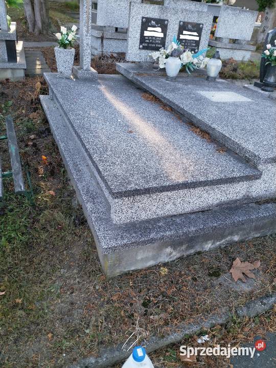 Sprzątanie grobu i jego otoczenia Sanok