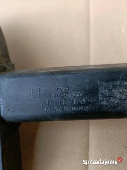 LEWA KRATKA ZAŚLEPKA ZDERZAKA SPACE STAR LIFT 02 lubuskie Drezdenko