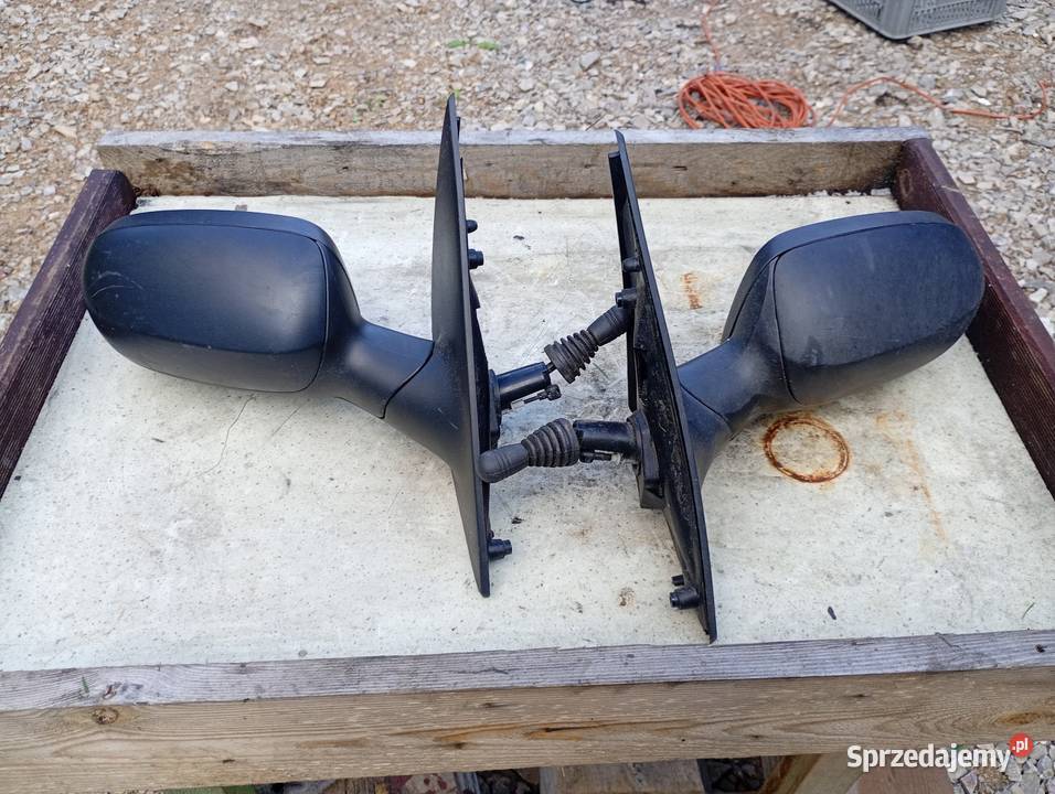 Opel Corsa C lampy tył Valeo świętokrzyskie Kielce