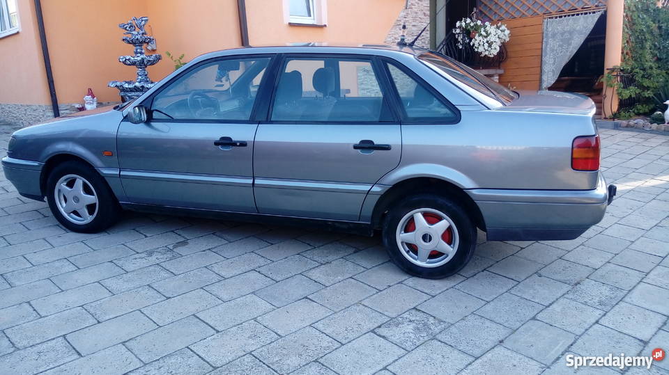 Sprzedam passata b4 jedyny taki poduszka powietrzna Bieliny sprzedam