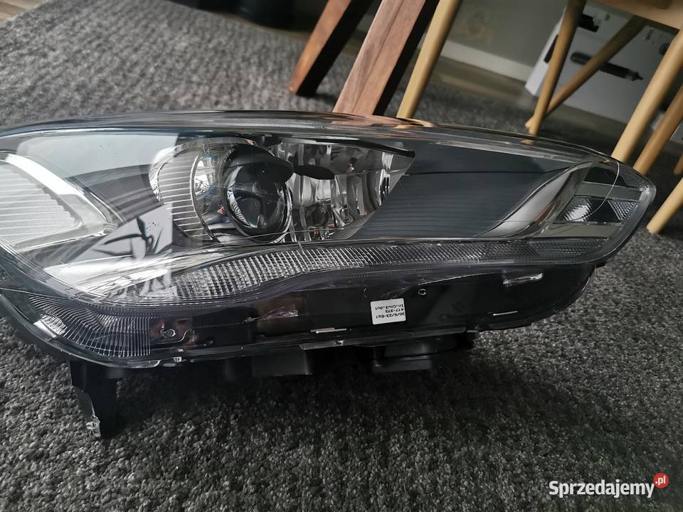 LAMPA PRZEDNIA PRAWA FORD C MK2 LIFT XENON LED prawe Pielgrzymka sprzedam