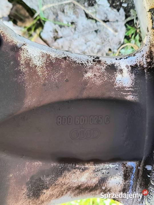 Aluminiowe felgi audi OEM 5x112 7J et45 R16 sprzedam