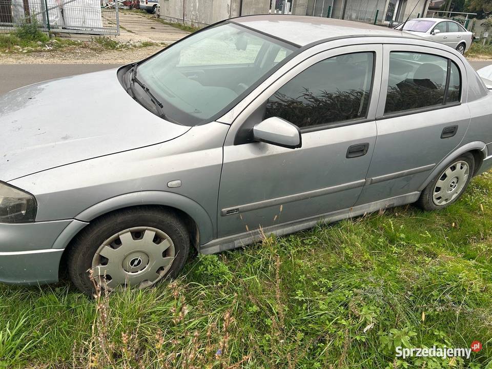 Opel Astra 16 benzyna Opel Pleszew